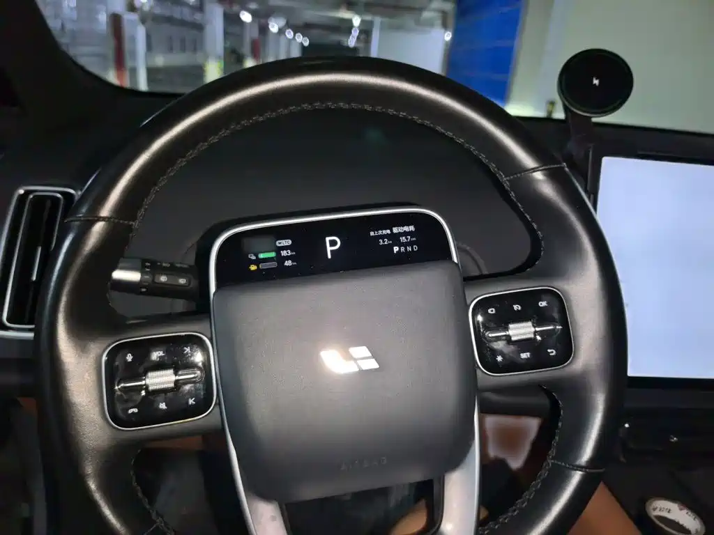Li Auto Li L9 — миниатюра 4