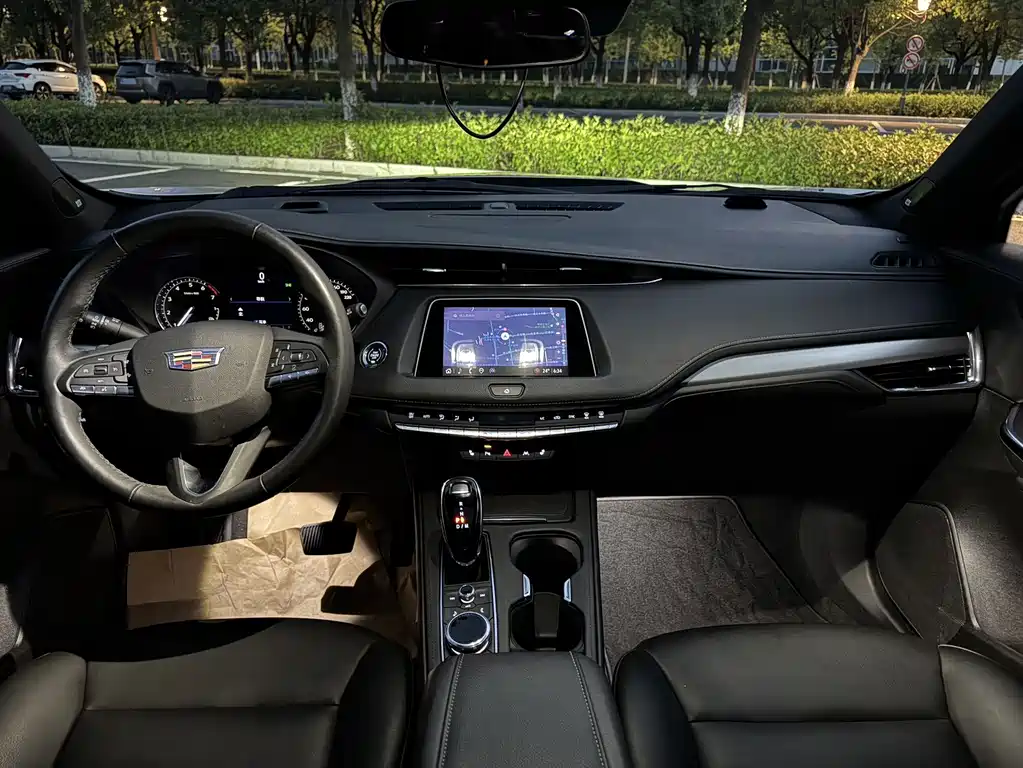Cadillac XT4 — миниатюра 9