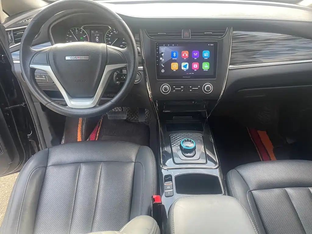 Oshan Oushang Cosmos EV — миниатюра 13
