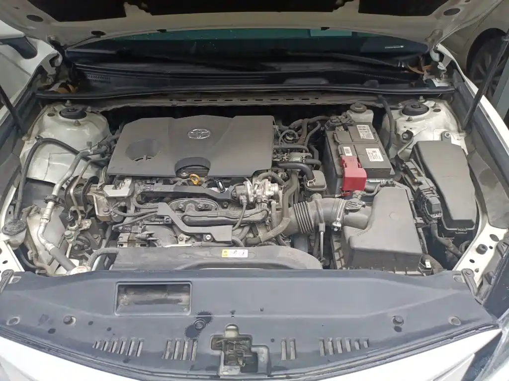 Toyota Camry — миниатюра 16