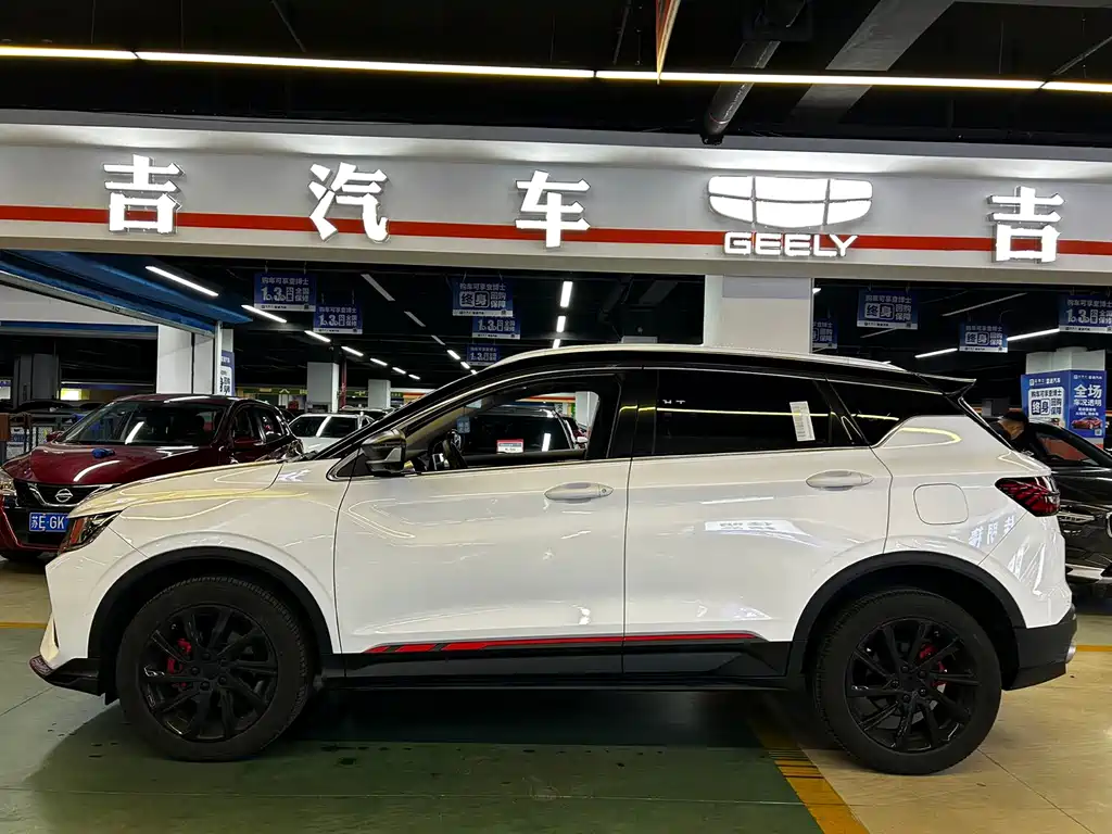 Geely Binyue — миниатюра 4