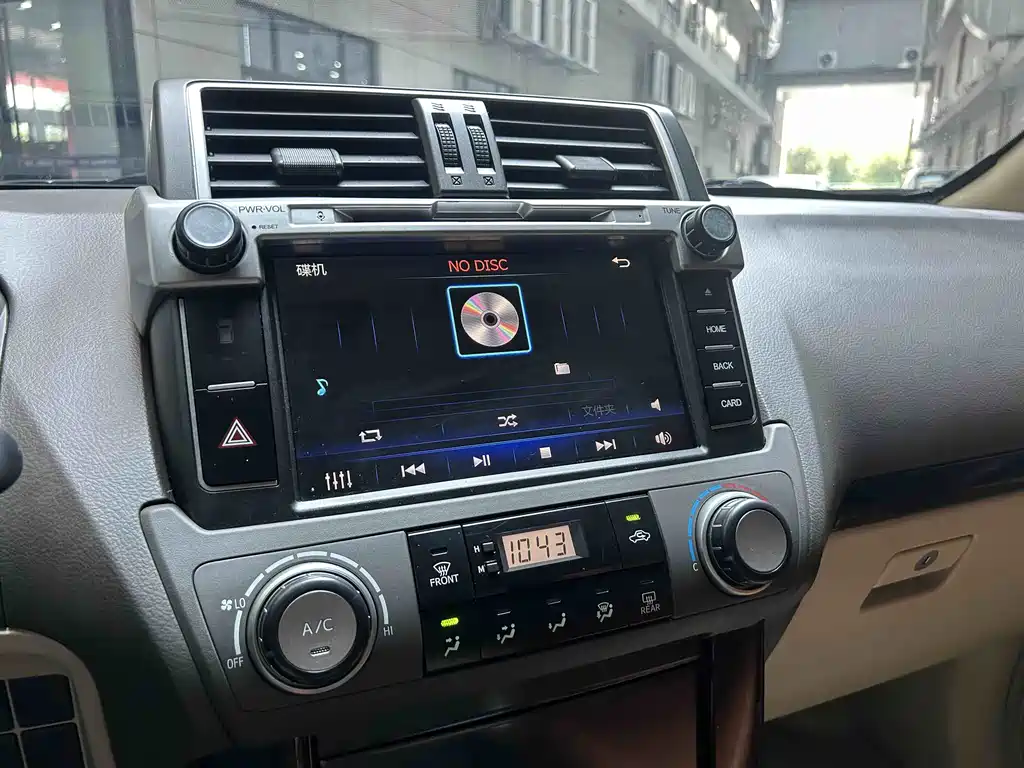 Toyota Prado (Import) — миниатюра 8