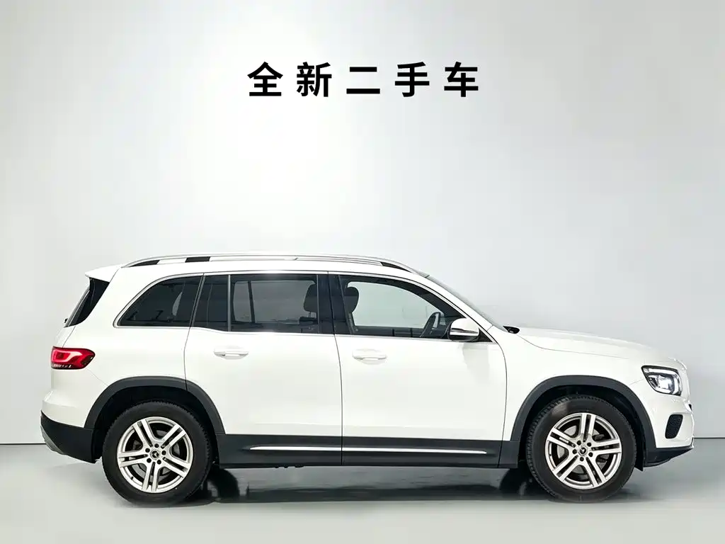 Mercedes-Benz GLB — миниатюра 3