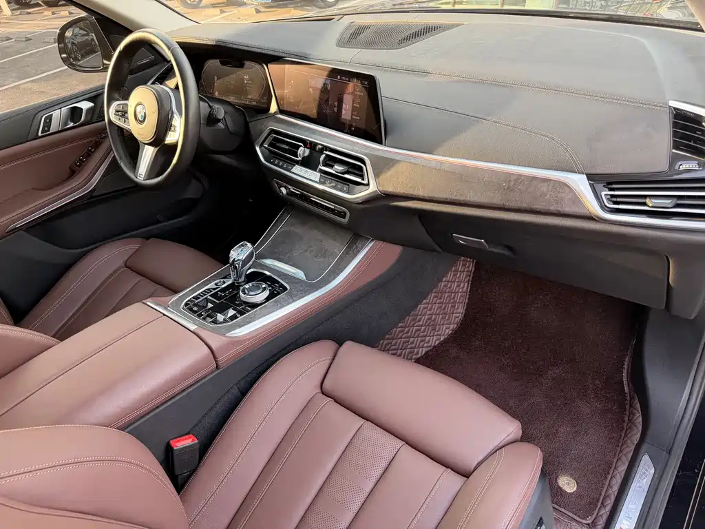 BMW X5 (Import) — миниатюра 27