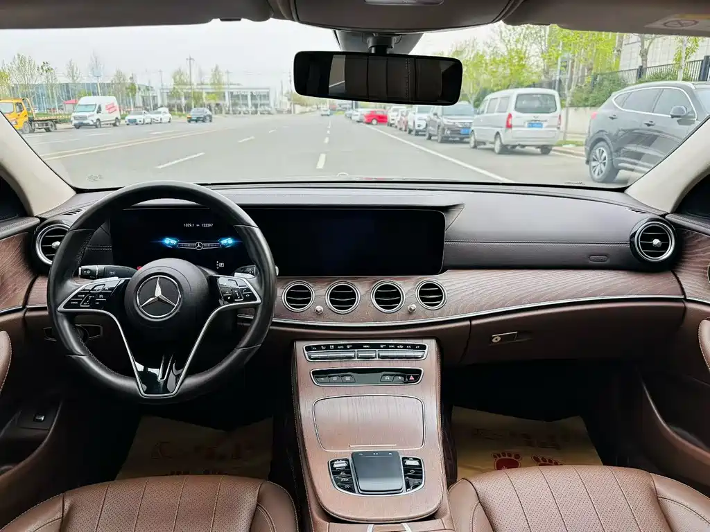 Mercedes-Benz E-Class E 2021 E 300 L Fashion