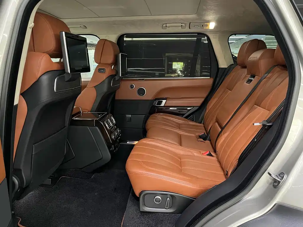 Land Rover Range Rover — миниатюра 14