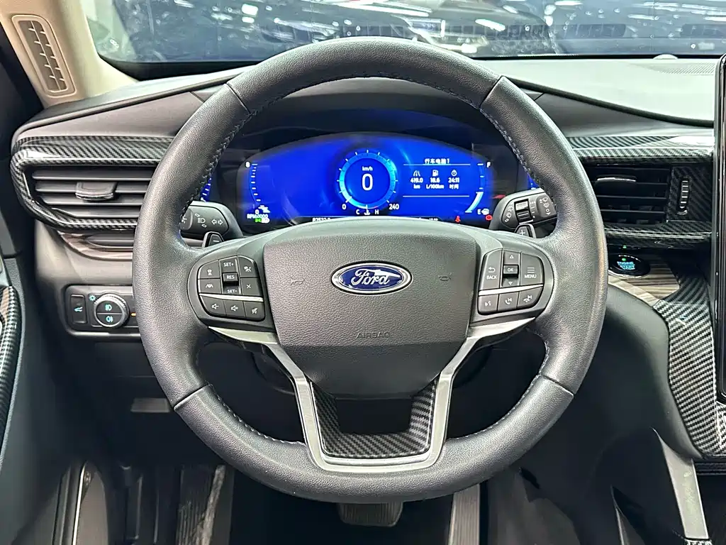 Ford Explorer — миниатюра 19