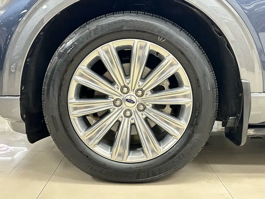 Ford Explorer — миниатюра 27