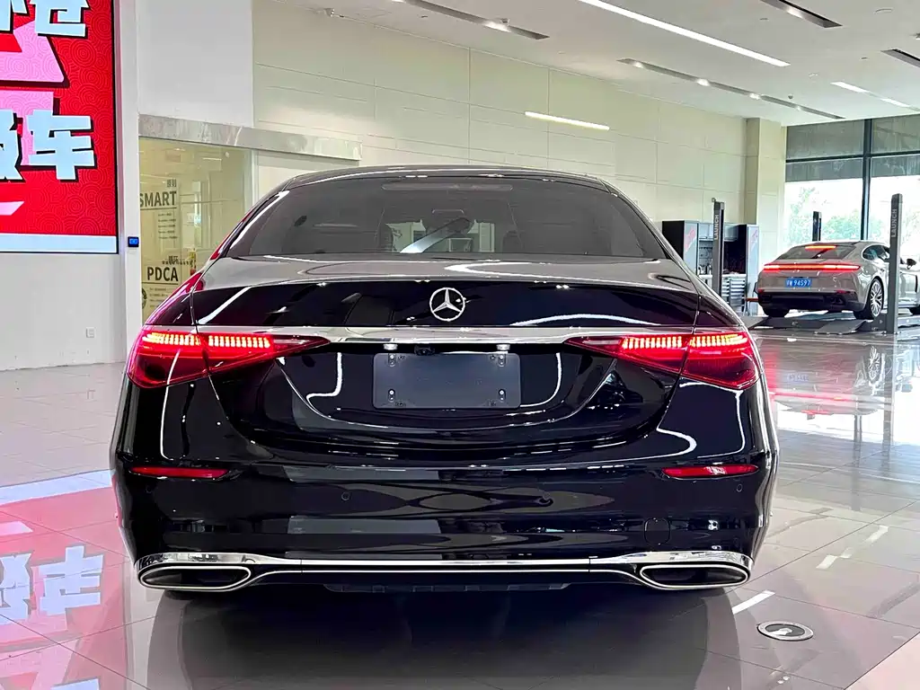 Mercedes-Benz S-Class — миниатюра 10