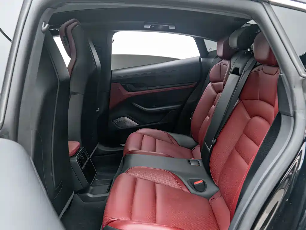 Porsche Taycan — миниатюра 15