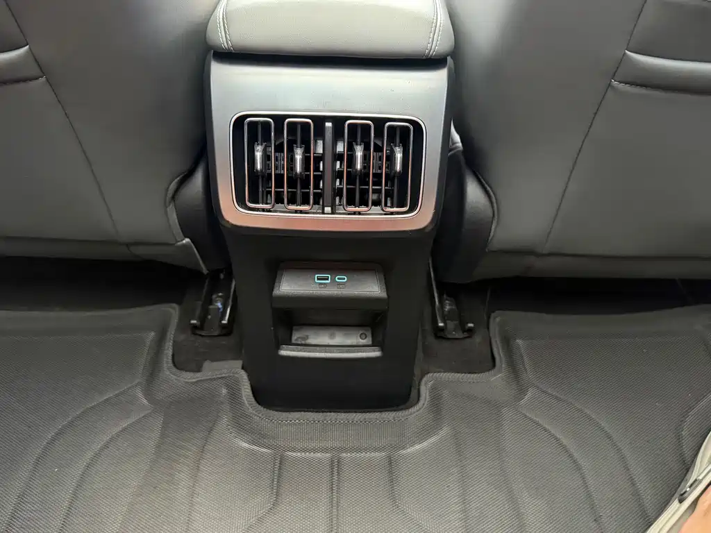 BYD L DM-i — миниатюра 16