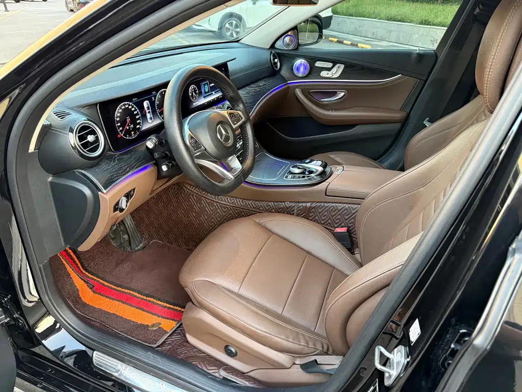 Mercedes-Benz E-Class — миниатюра 4