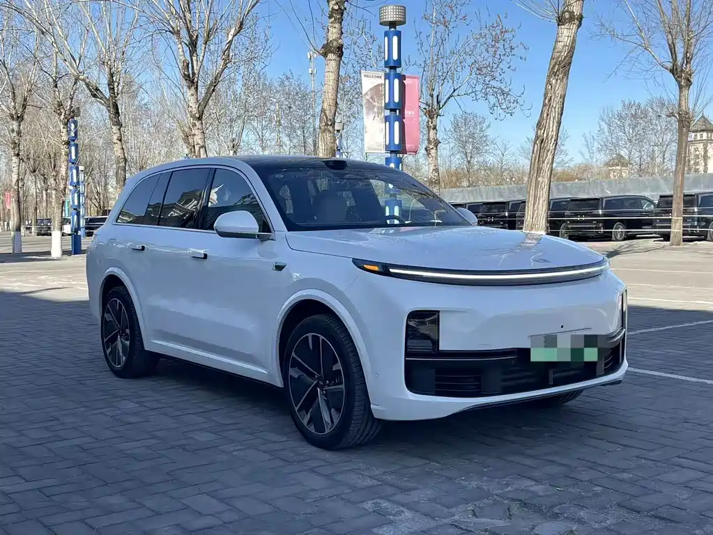 Li Auto IDEAL L8