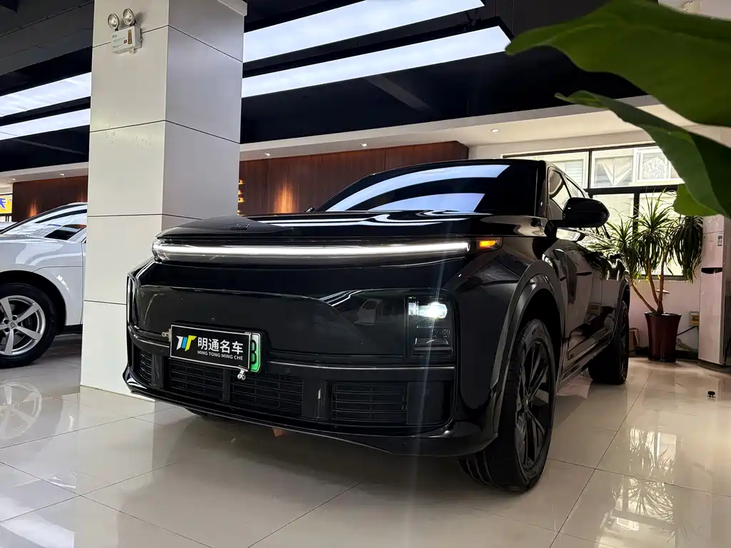 Li Auto IDEAL L7