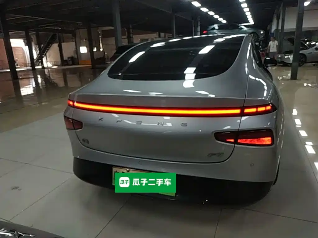 XPeng P7 — миниатюра 6