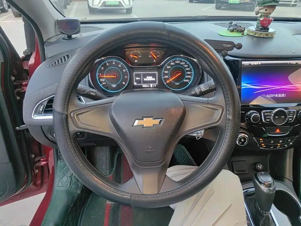 Chevrolet Cruze — миниатюра 11