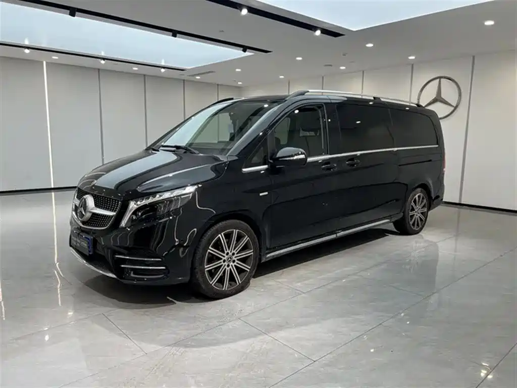 奔驰V级 2022款 V 260 L 长轴距豪华版 2025