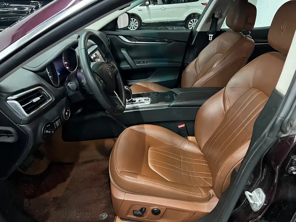 Maserati Ghibli — миниатюра 5