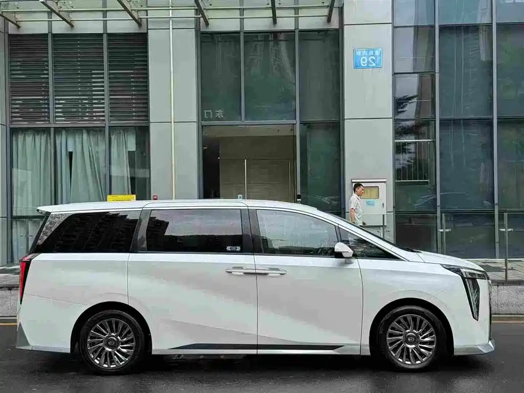 GAC Motor Trumpchi M8 — миниатюра 4