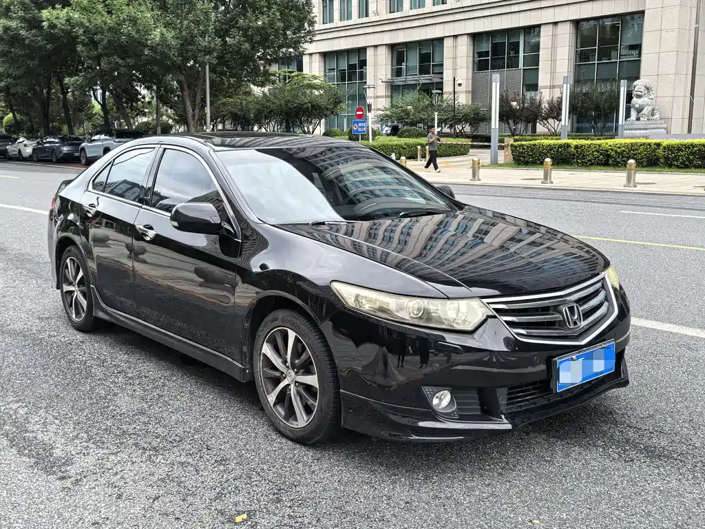 Honda Spirior — миниатюра 8