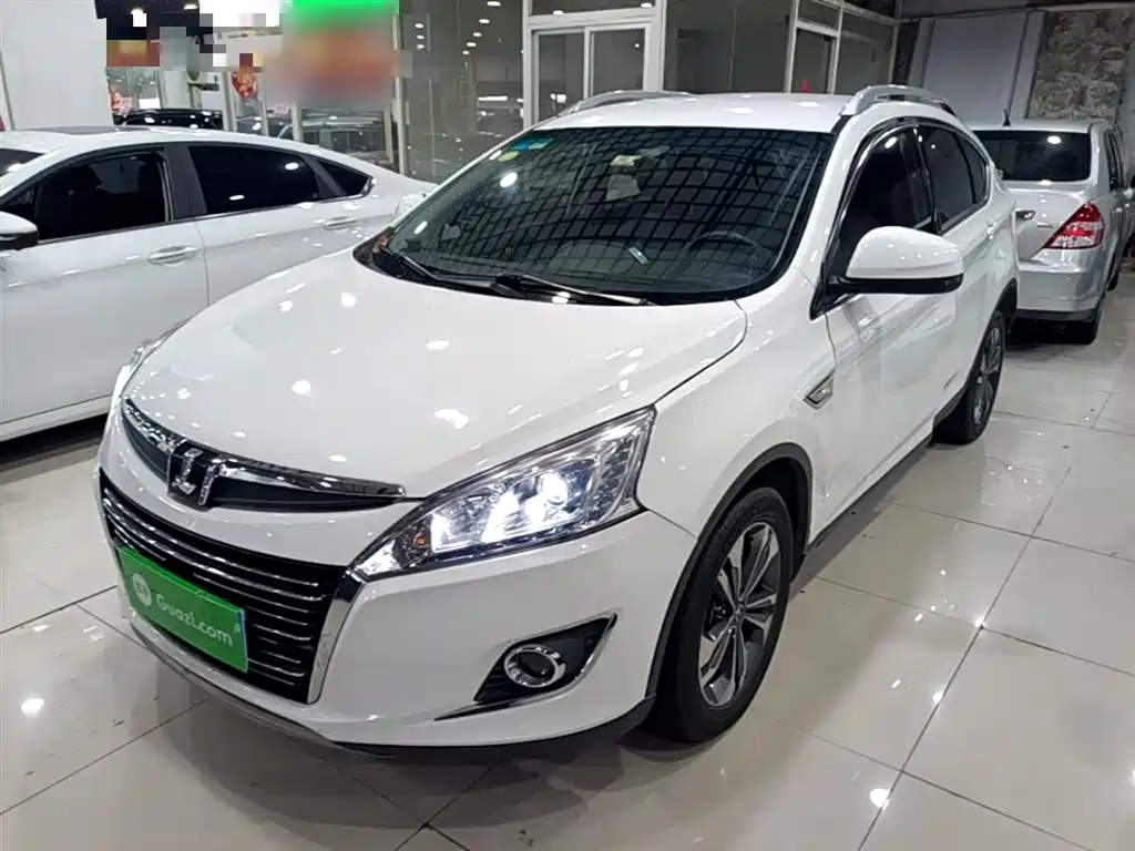 Купить Luxgen U6