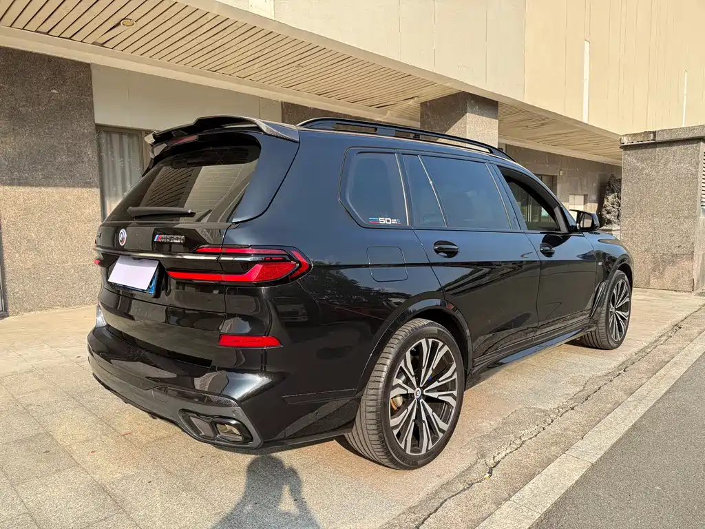 BMW X7 — миниатюра 8