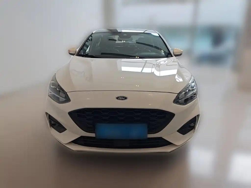 Ford Focus — миниатюра 5