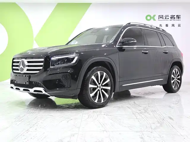 MERCEDES-BENZ GLB