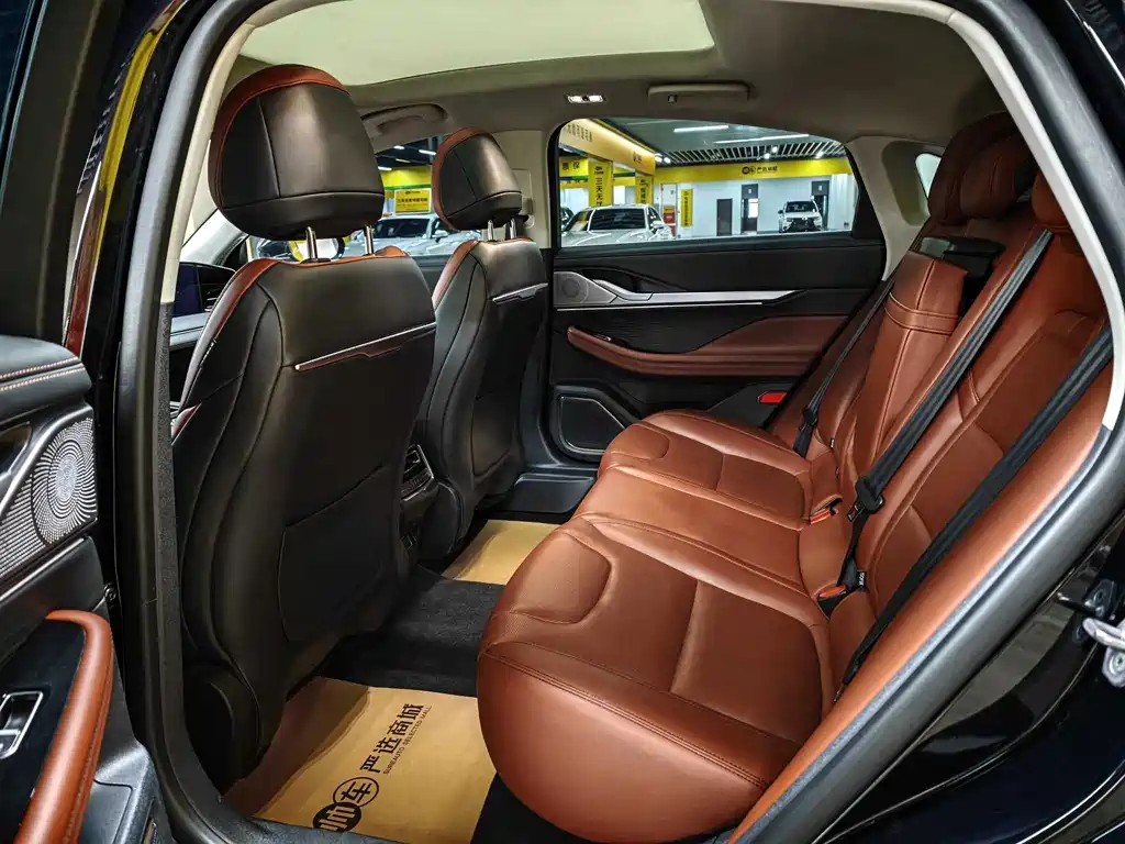 Lincoln Z — миниатюра 11