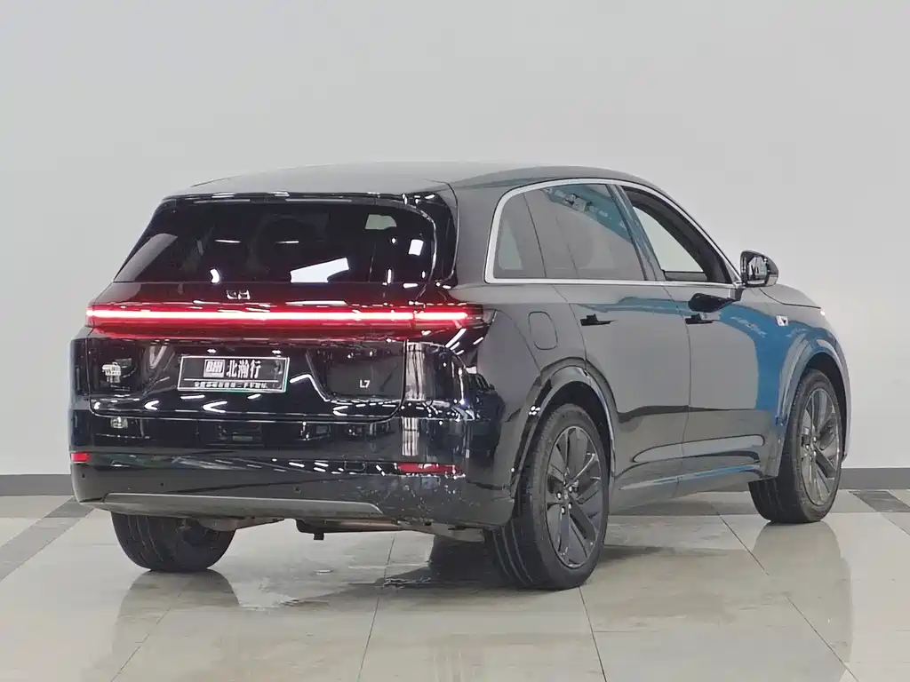Li Auto IDEAL L7