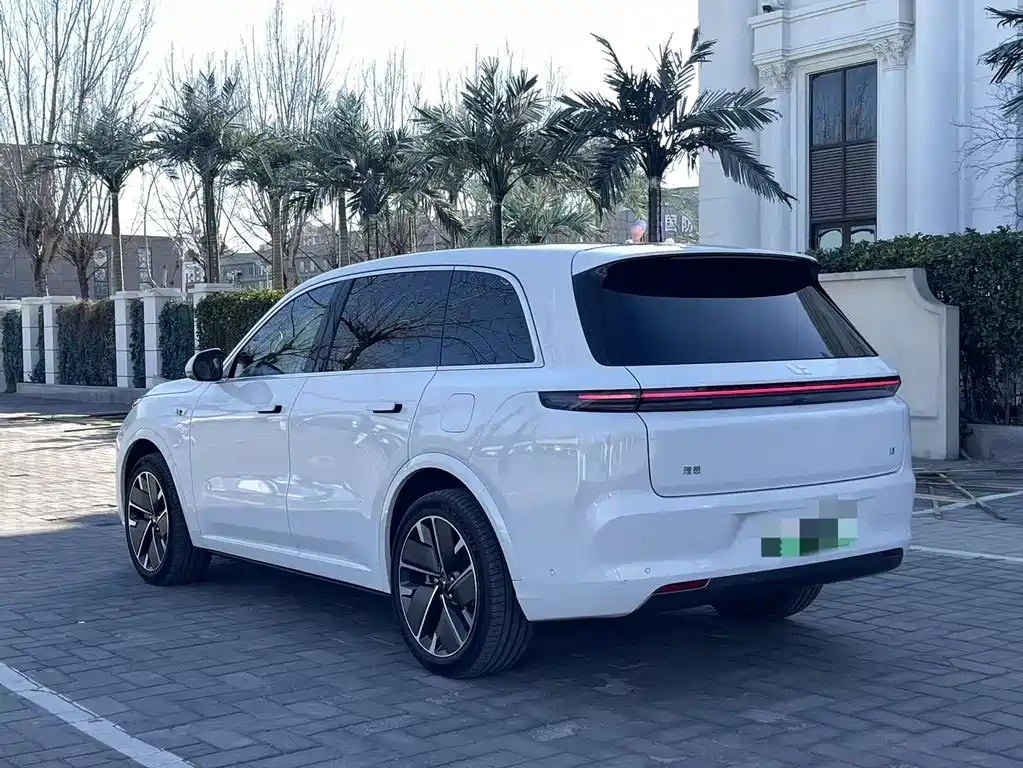 Li Auto IDEAL L8