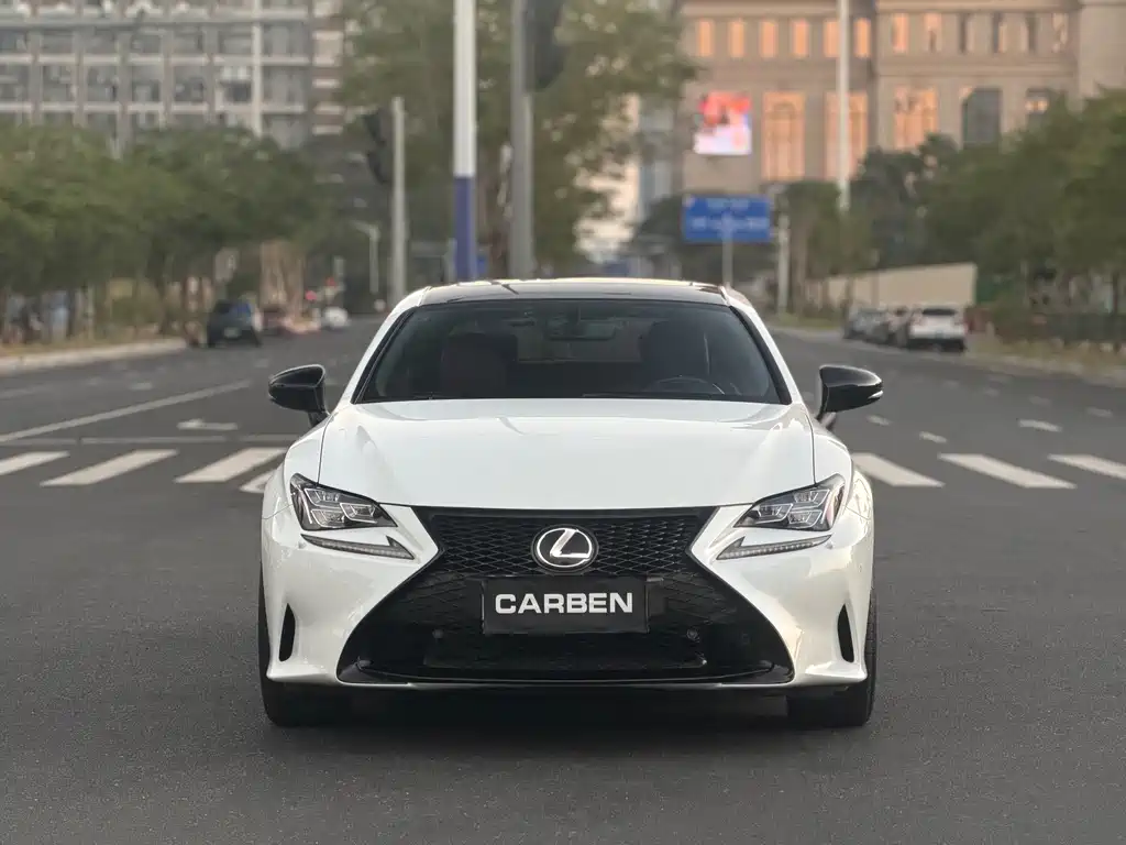 Lexus RC — миниатюра 3