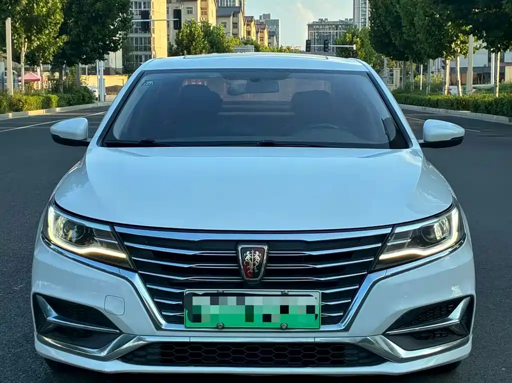 Roewe i6 New Energy — миниатюра 2