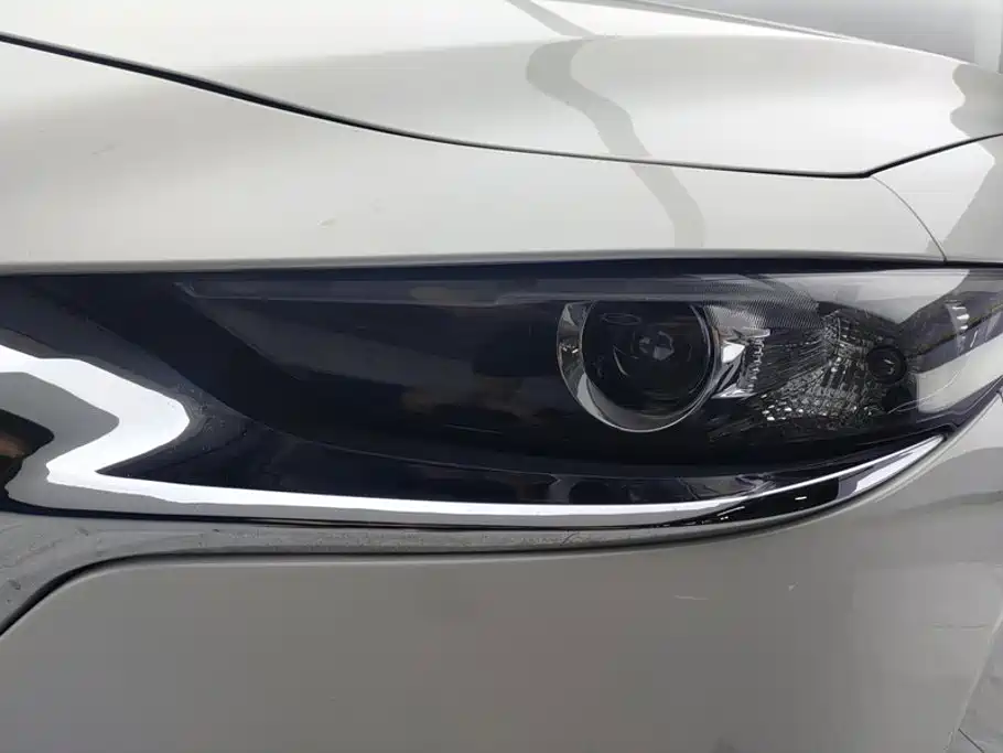 Mazda 3 Axela — миниатюра 5