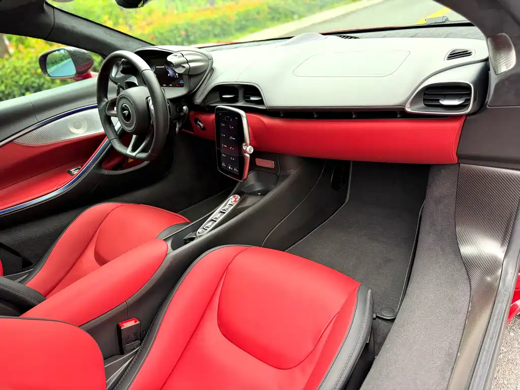 McLaren Artura — миниатюра 14
