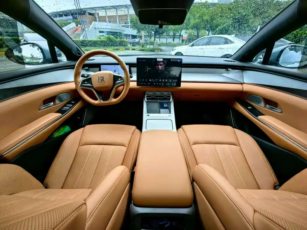 BYD Han L — миниатюра 9