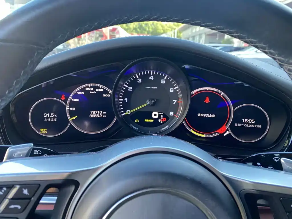 Porsche Panamera Hybrid — миниатюра 8