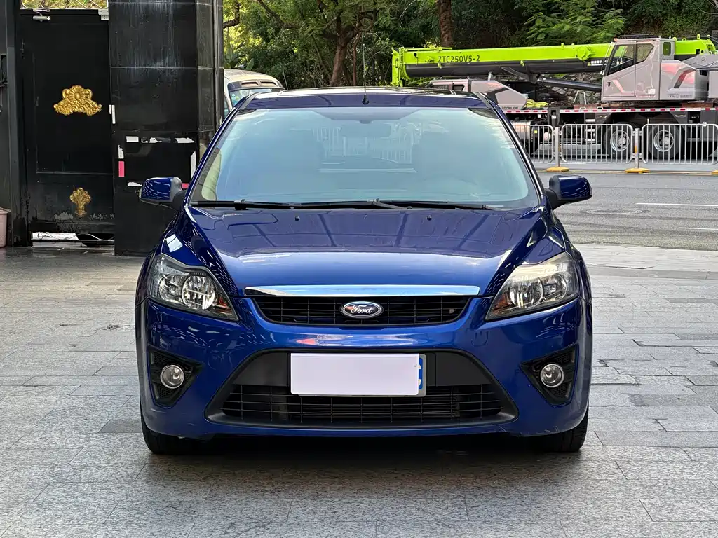 Ford Focus 2009 1.8L AT Fashion