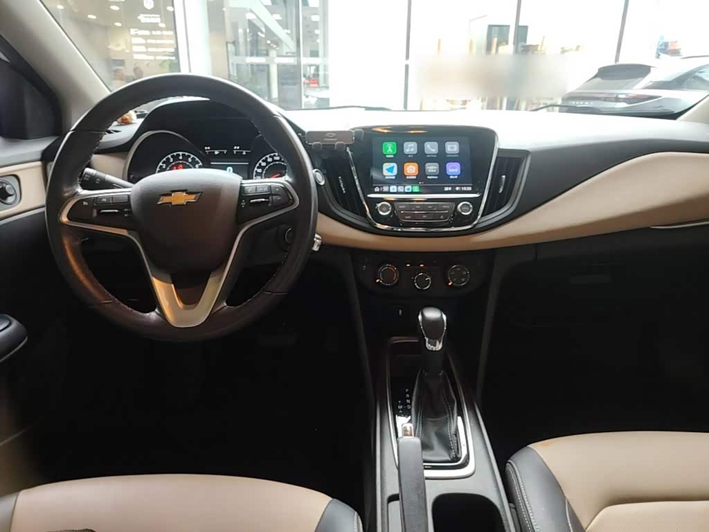 Chevrolet Monza 1.5 л 2022 г. Белый, пробег 30299 км