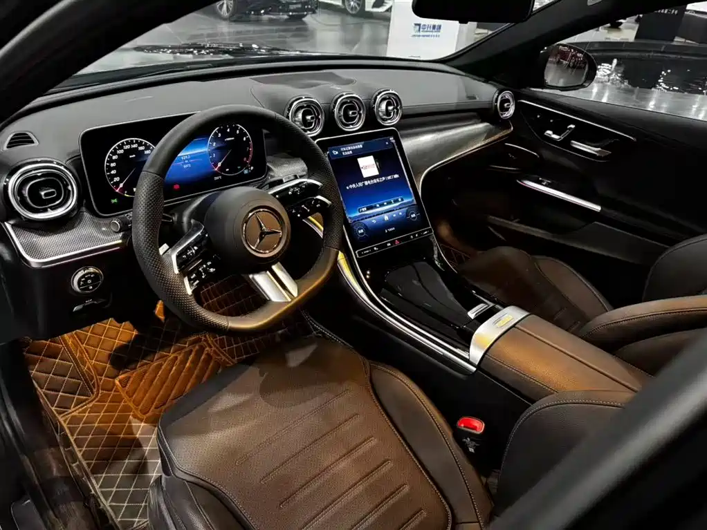 Mercedes-Benz C-Class — миниатюра 9