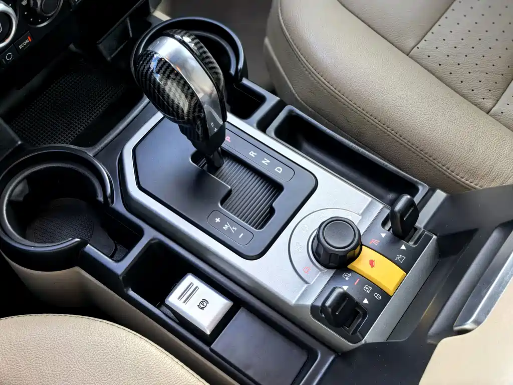 Land Rover Discovery — миниатюра 21