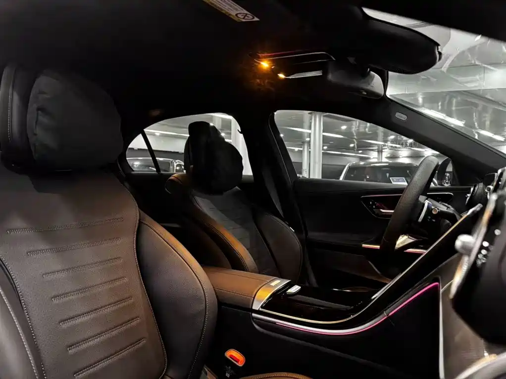 Mercedes-Benz C-Class — миниатюра 21