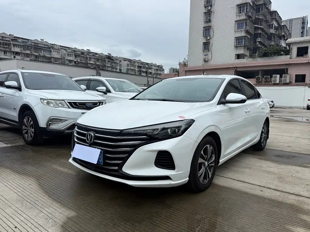 Changan Eado — миниатюра 2