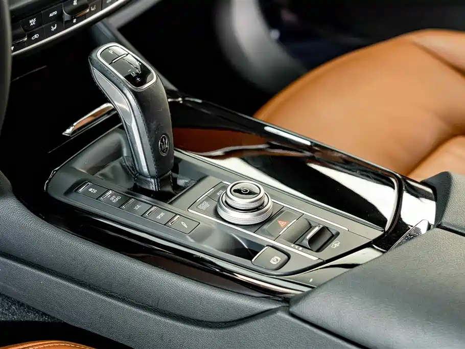 Maserati Levante — миниатюра 11