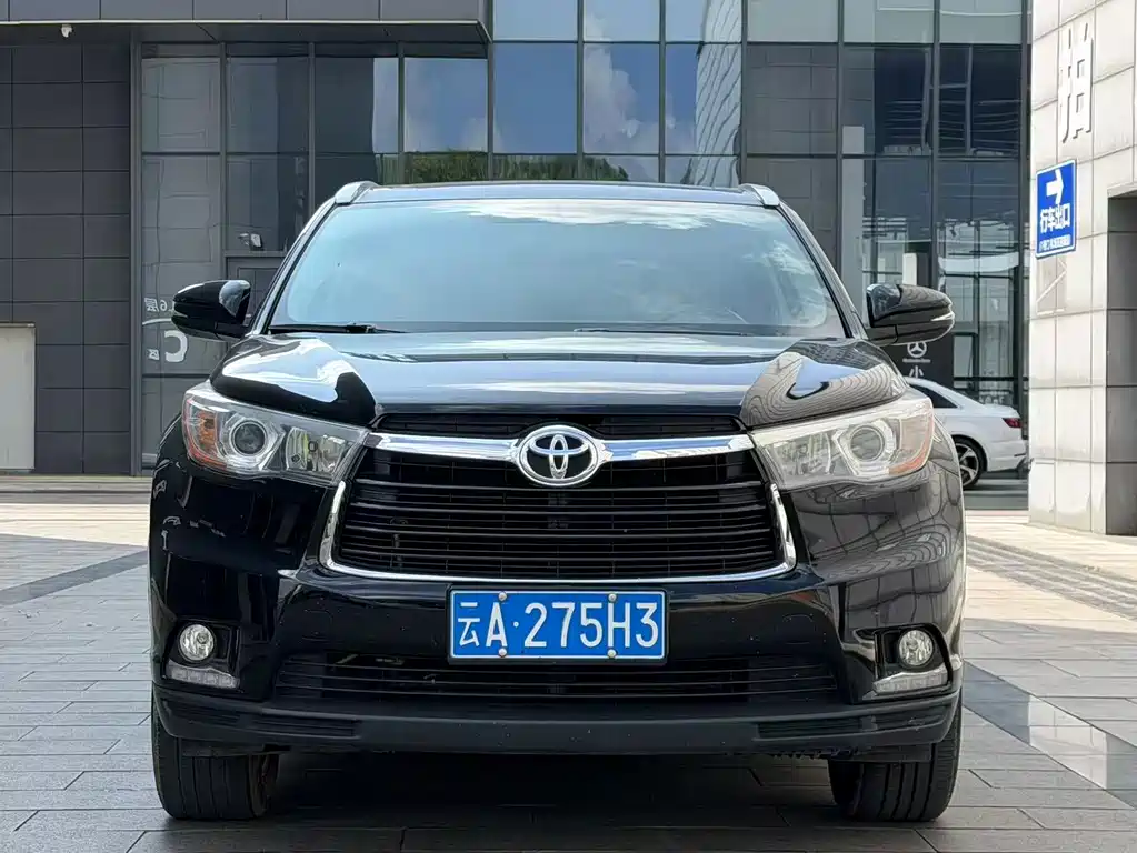 Toyota Highlander — миниатюра 2