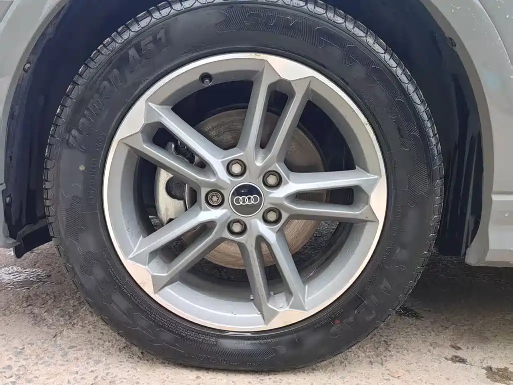 Audi Q3 — миниатюра 11