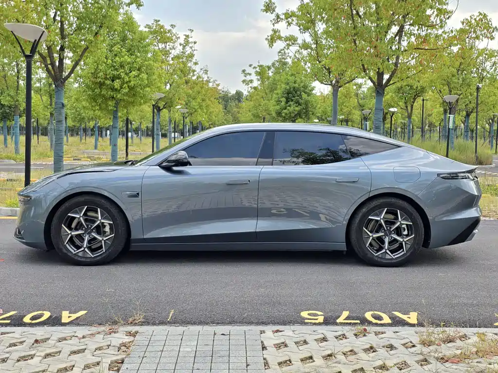 Lynk & Co Z10 — миниатюра 7