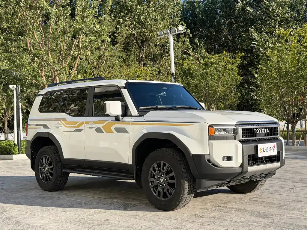 Toyota Prado — миниатюра 3