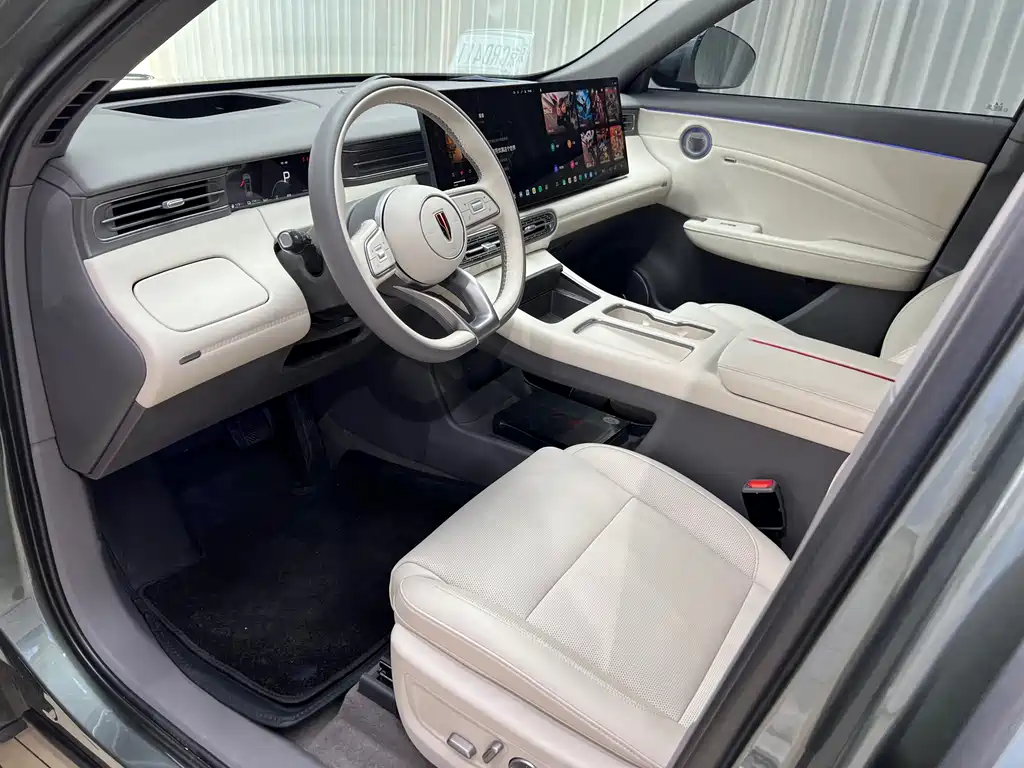 Hongqi HS6 PHEV 2026 240