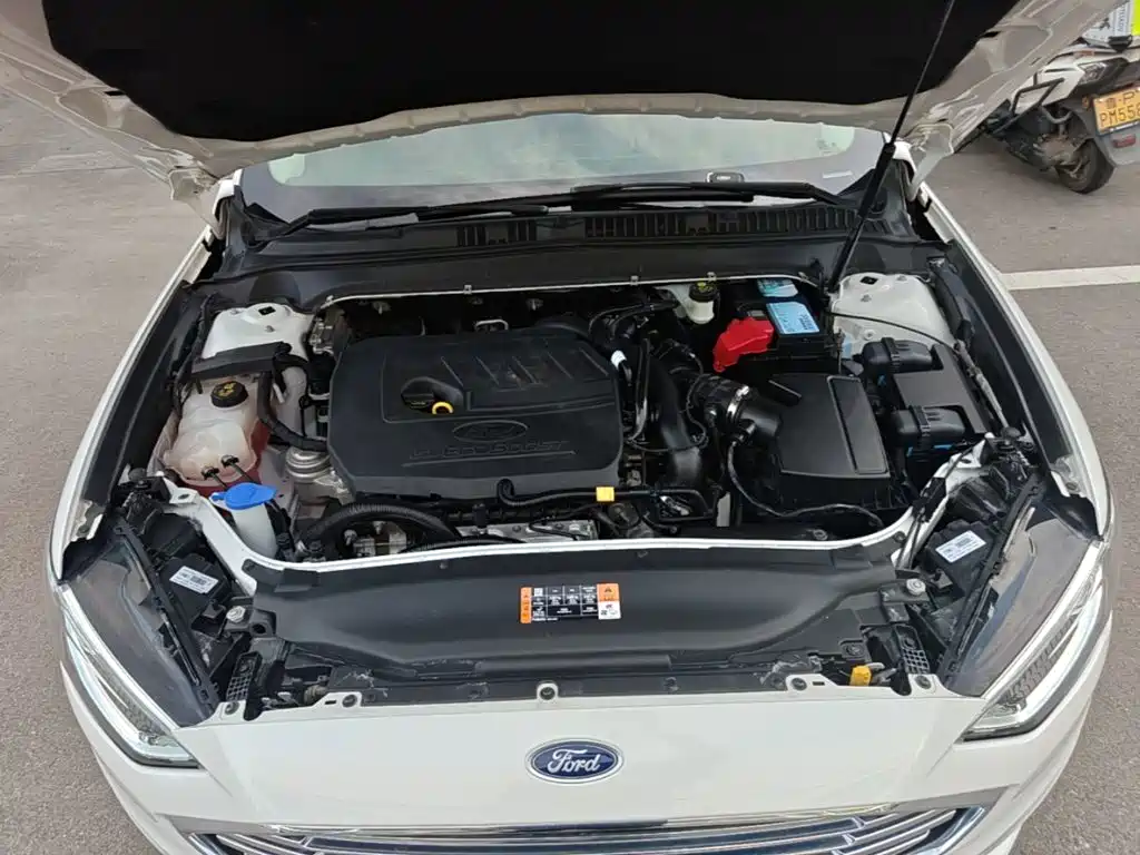 Ford Mondeo — миниатюра 20
